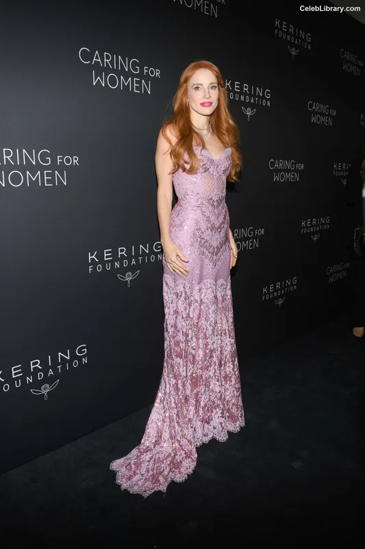 Jessica Chastain photo 9 of 1062