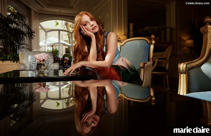 Jessica Chastain photo 1 of 1062