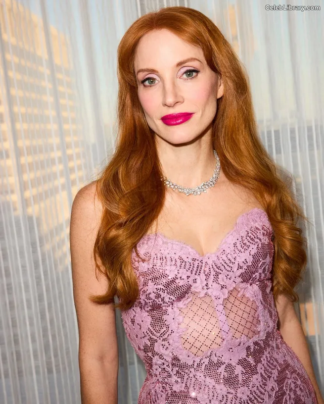 Jessica Chastain photo 17 of 1062
