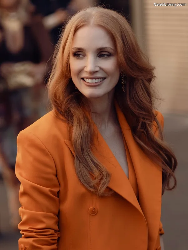 Jessica Chastain photo 2 of 1062
