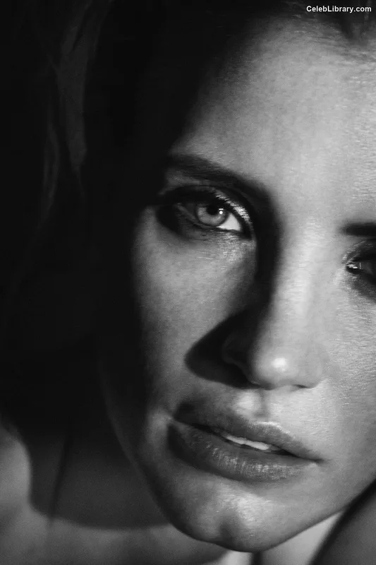 Jessica Chastain photo 11 of 1062