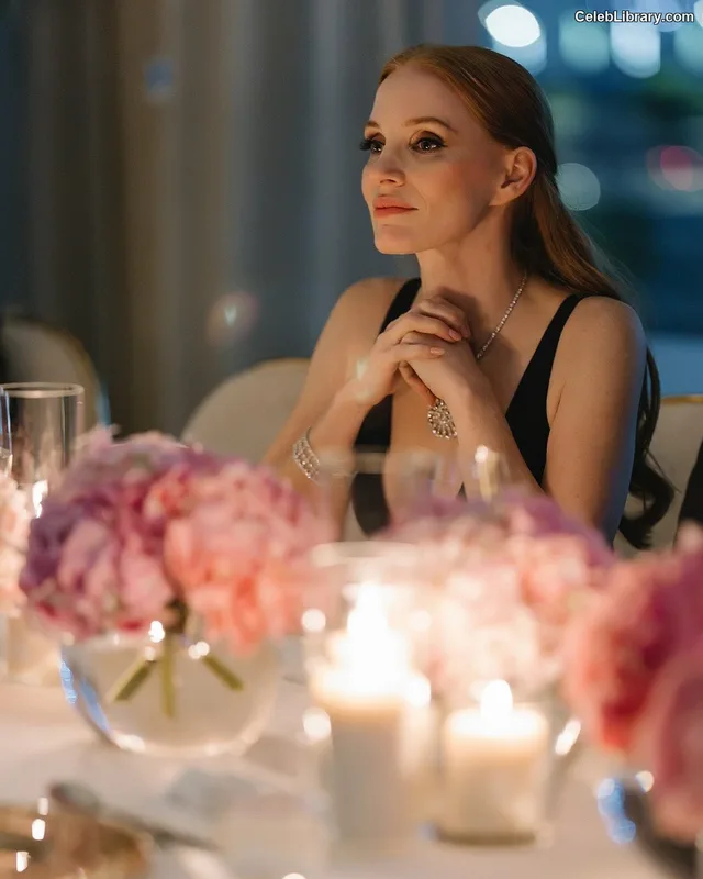 Jessica Chastain photo 13 of 1062