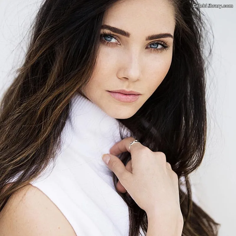 Jessica Green photo 6 of 372