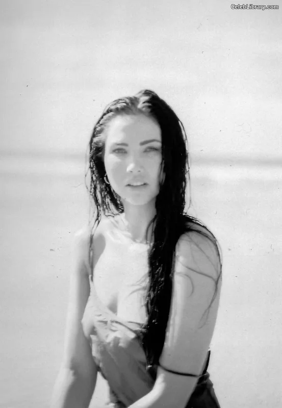 Jessica Green photo 11 of 372