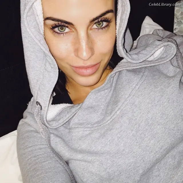 Jessica Lowndes photo 22 of 228