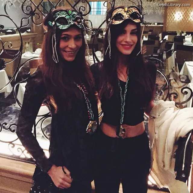 Jessica Lowndes photo 1 of 228