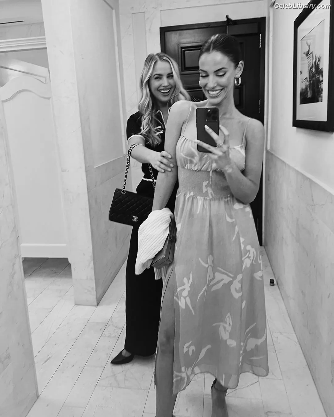 Jessica Lowndes photo 8 of 228