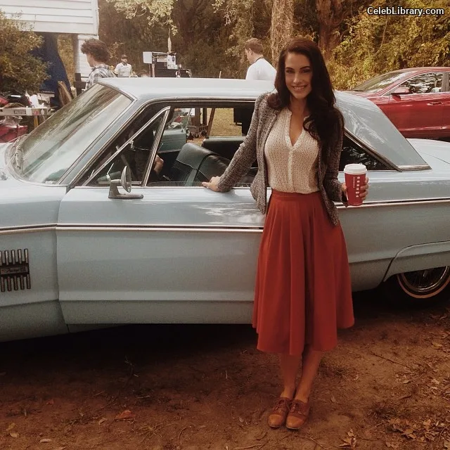 Jessica Lowndes photo 10 of 229