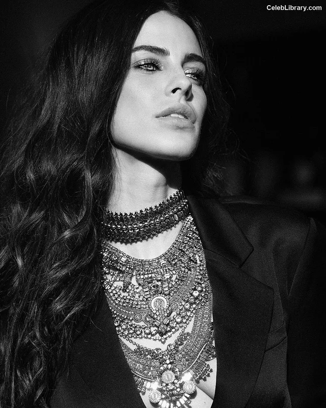 Jessica Lowndes photo 15 of 229
