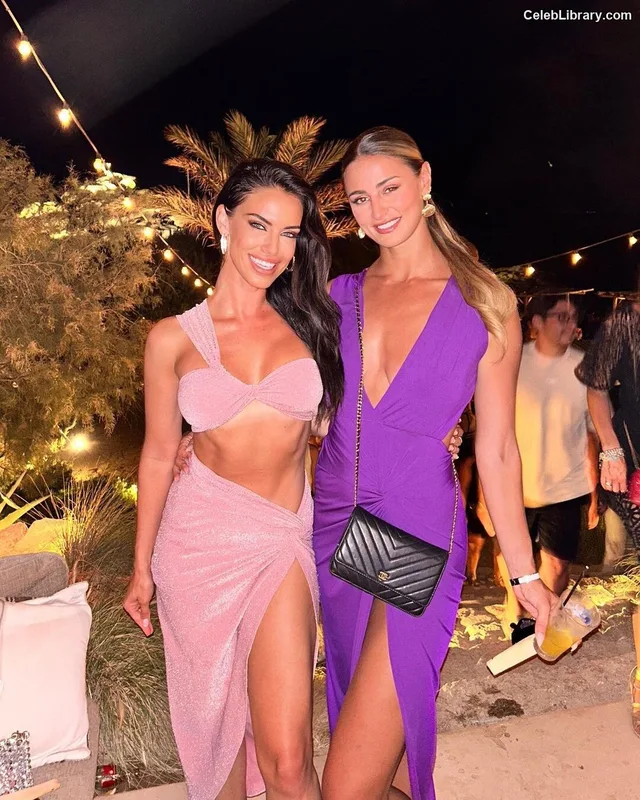 Jessica Lowndes photo 12 of 229