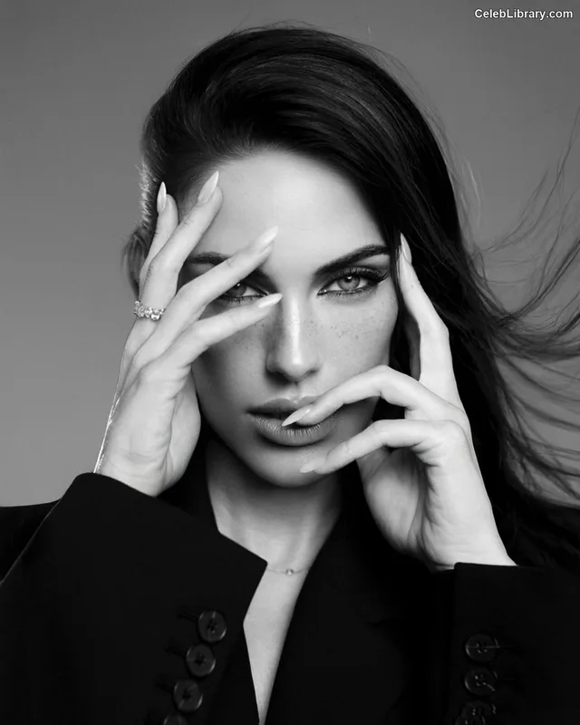 Jessica Lowndes photo 15 of 229