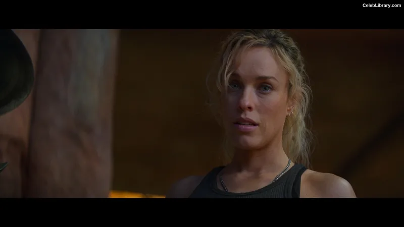 Jessica McNamee photo 5 of 57