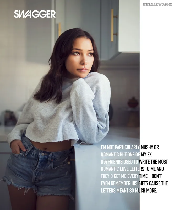 Jessica Parker Kennedy photo 3 of 95