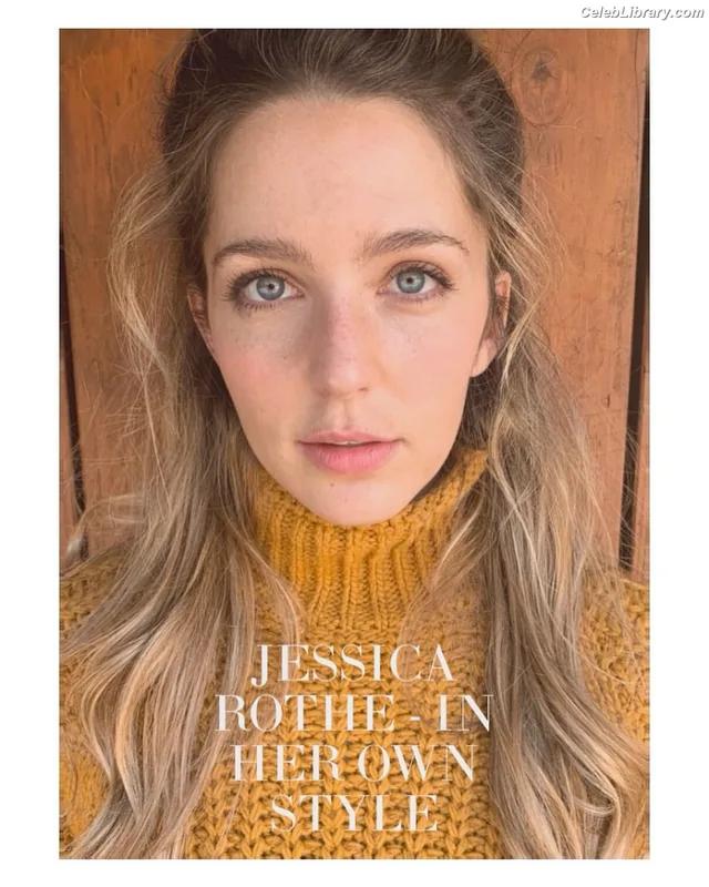 Jessica Rothe photo 2 of 36