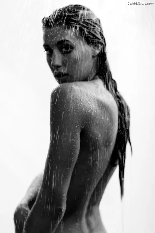 Jessica Serfaty photo 7 of 46