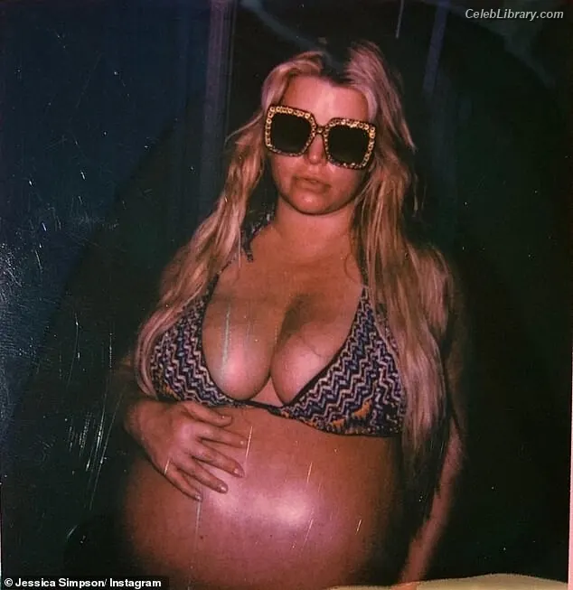 Jessica Simpson photo 22 of 677