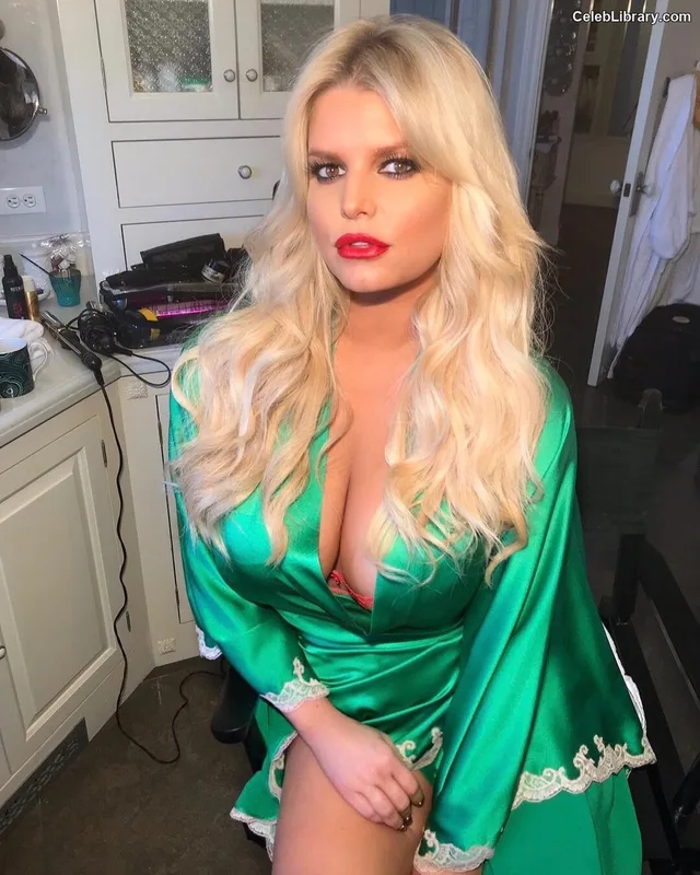Jessica Simpson photo 16 of 677
