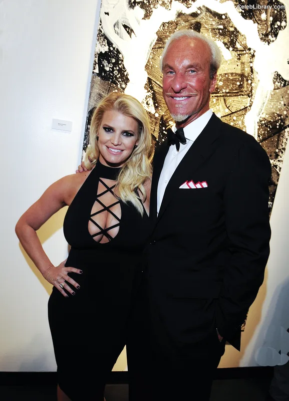 Jessica Simpson photo 6 of 677