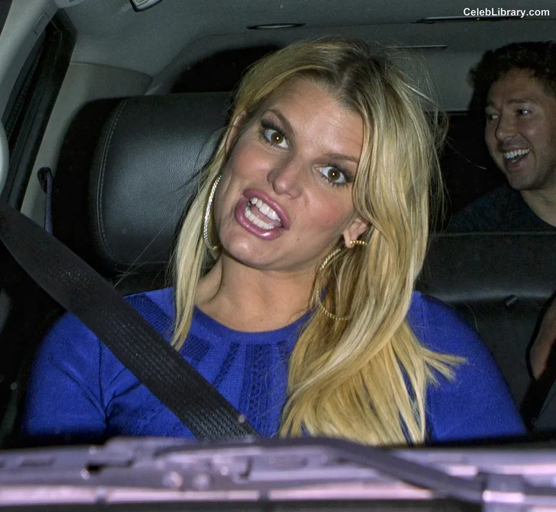 Jessica Simpson photo 7 of 677