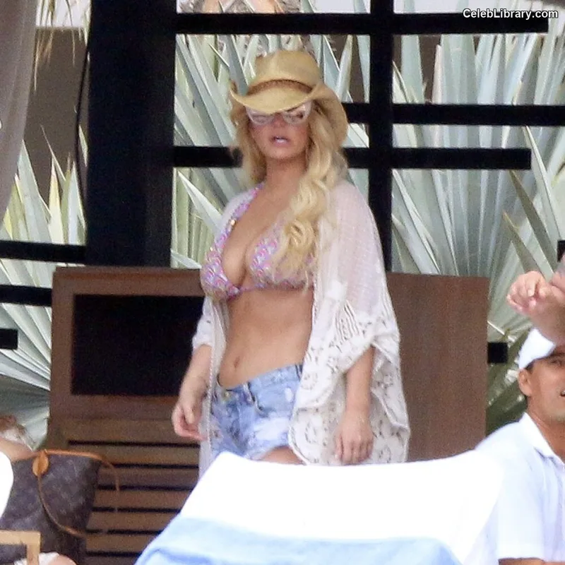 Jessica Simpson photo 8 of 677