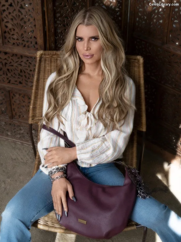 Jessica Simpson photo 16 of 677