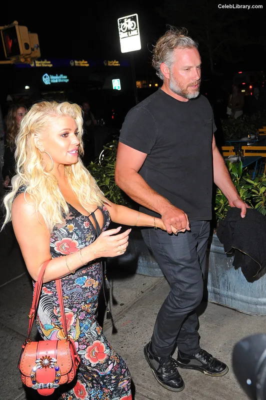 Jessica Simpson photo 6 of 677