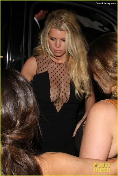 Jessica Simpson photo 8 of 677