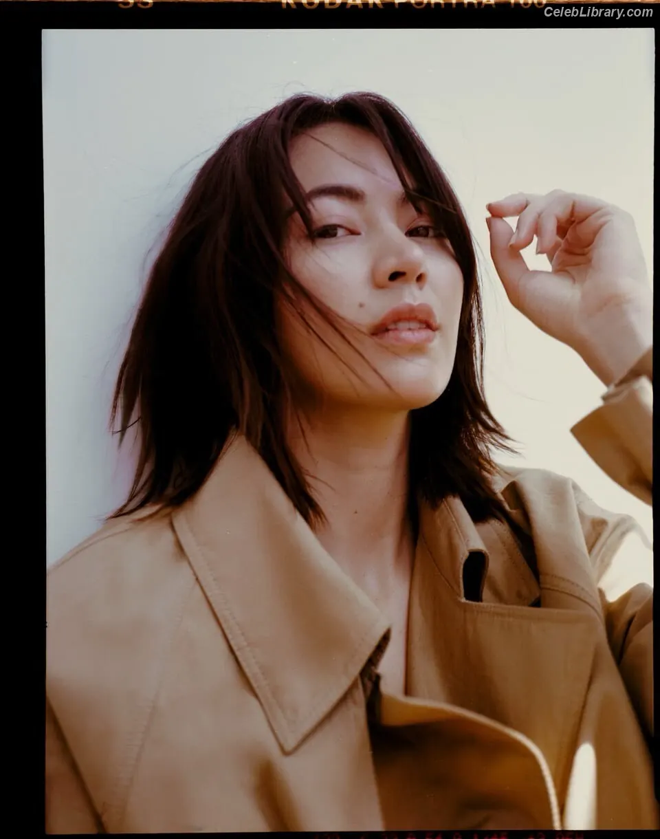 Jessica Yu Li Henwick photo 12 of 374