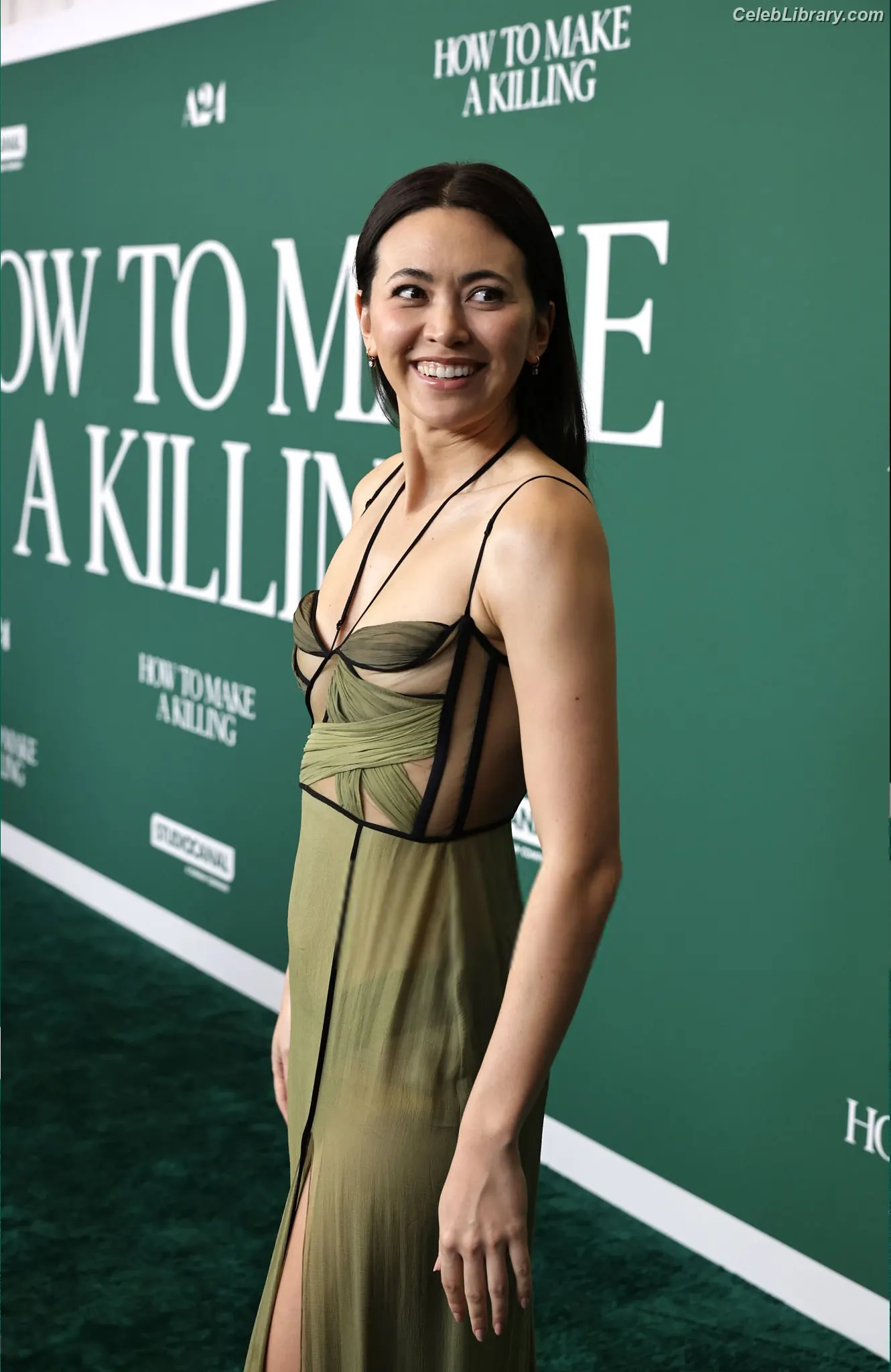 Jessica Yu Li Henwick photo 16 of 374