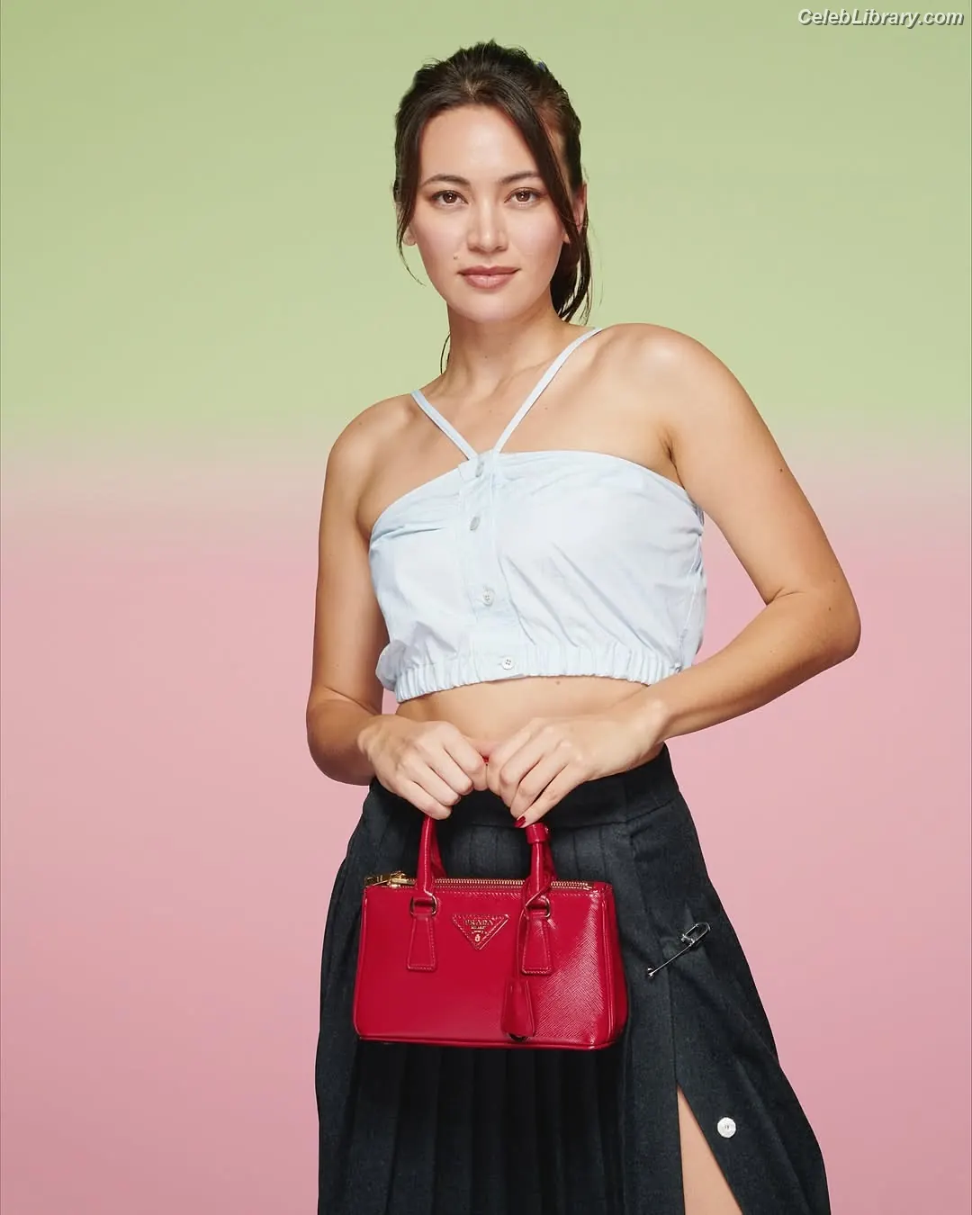 Jessica Yu Li Henwick photo 17 of 374