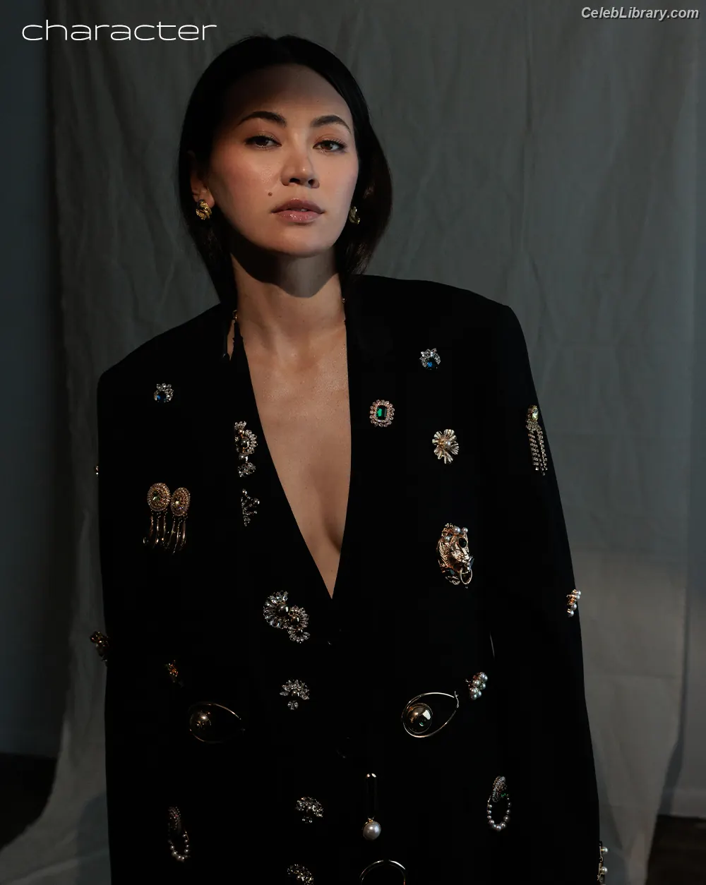 Jessica Yu Li Henwick photo 22 of 374