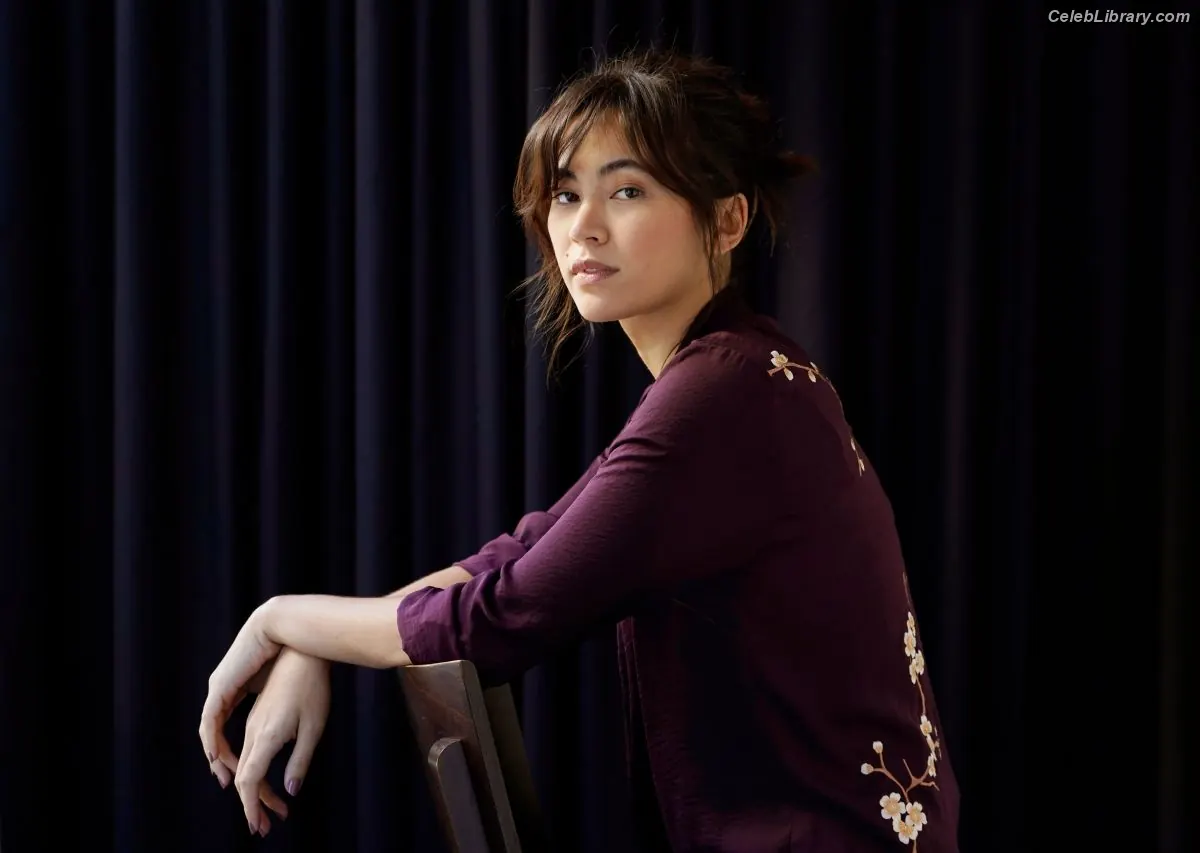 Jessica Yu Li Henwick photo 11 of 374