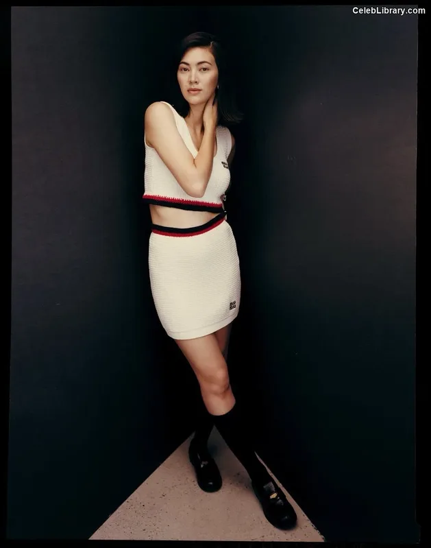 Jessica Yu Li Henwick photo 10 of 375