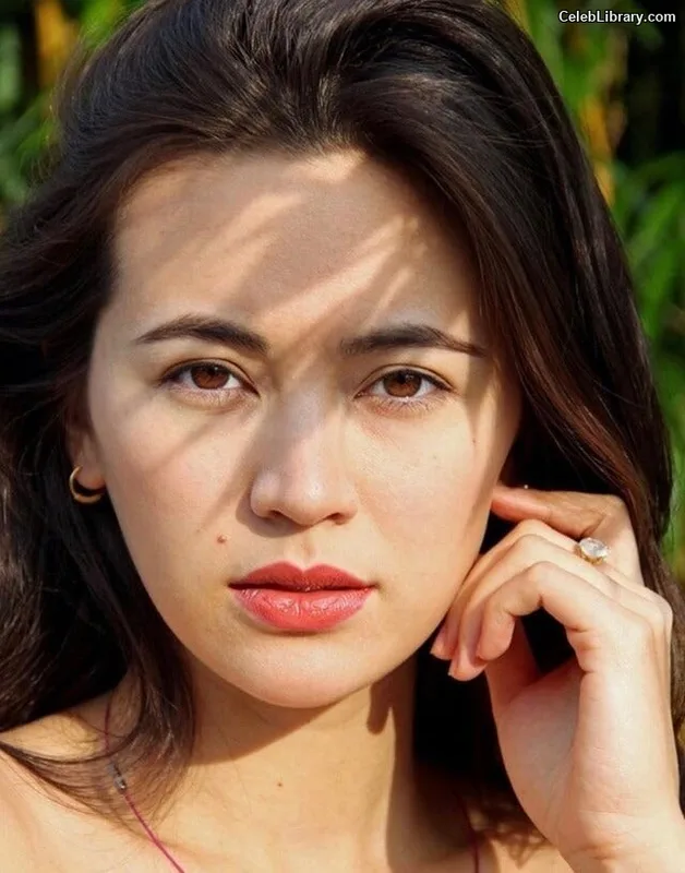 Jessica Yu Li Henwick photo 23 of 375