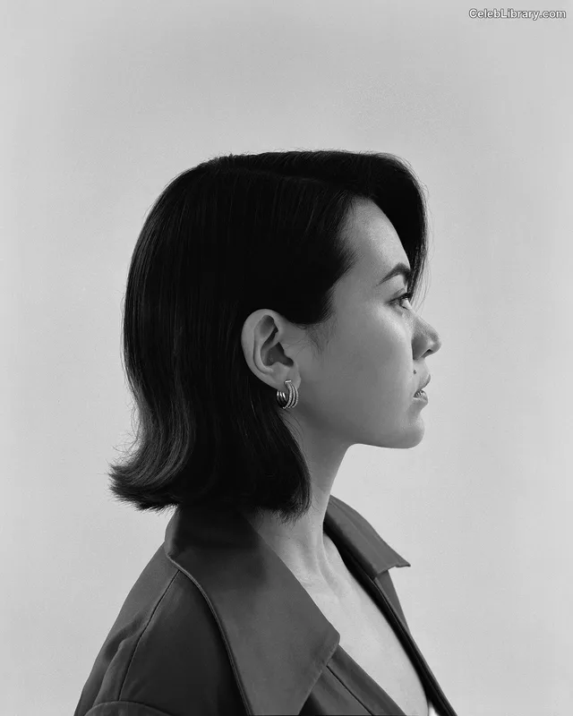 Jessica Yu Li Henwick photo 6 of 375