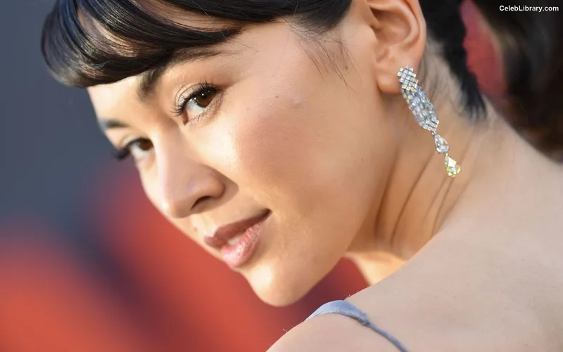 Jessica Yu Li Henwick photo 16 of 375