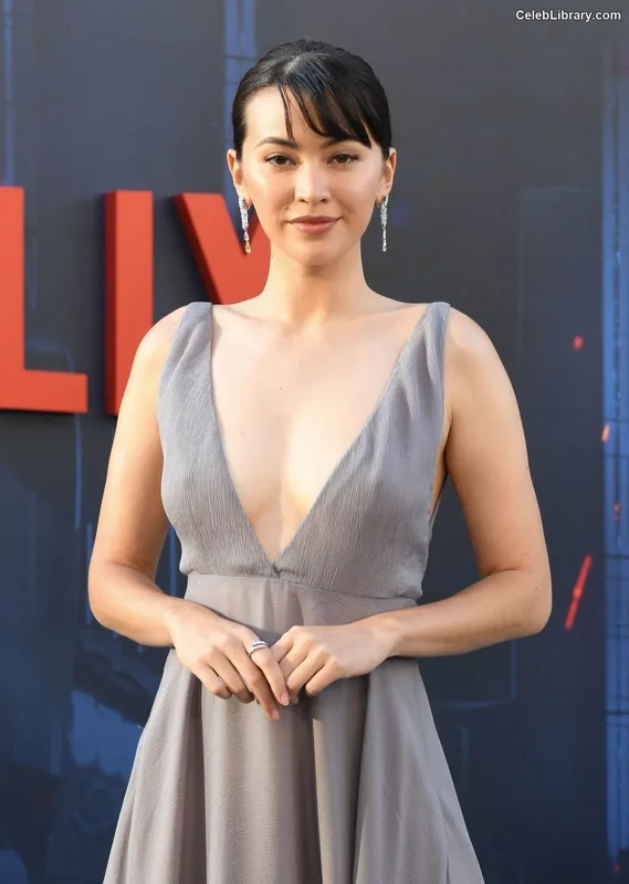 Jessica Yu Li Henwick photo 17 of 375