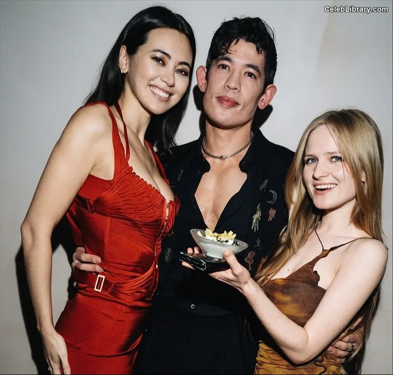 Jessica Yu Li Henwick photo 13 of 375