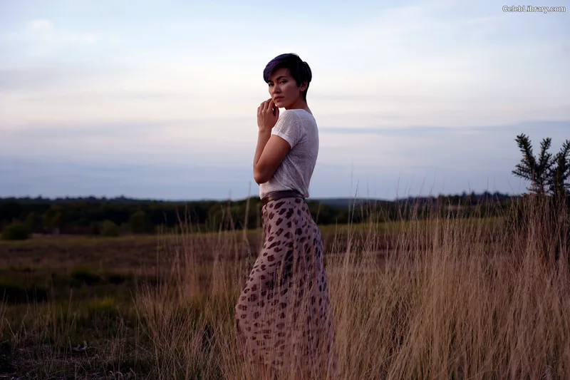 Jessica Yu Li Henwick photo 9 of 375