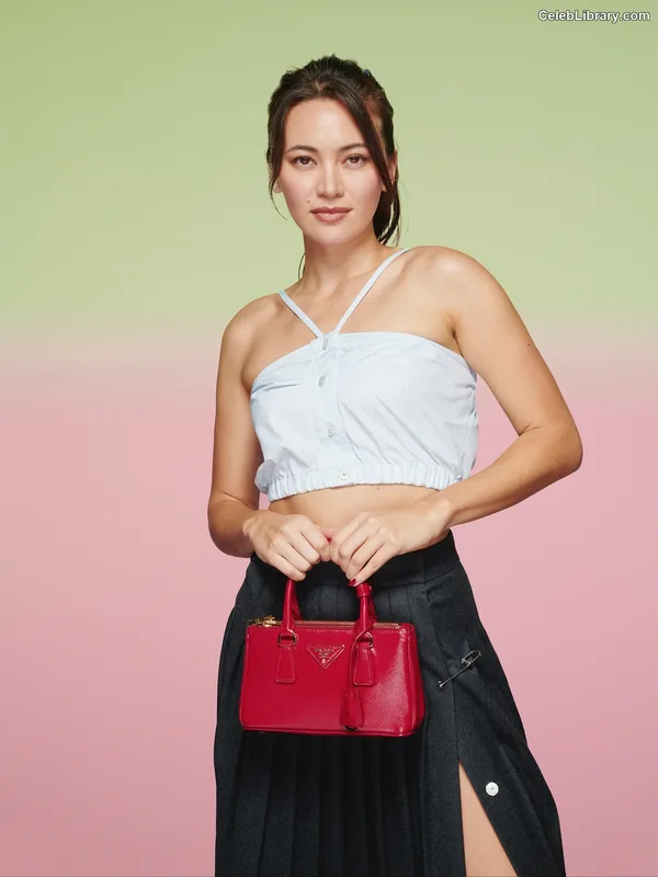 Jessica Yu Li Henwick photo 19 of 375
