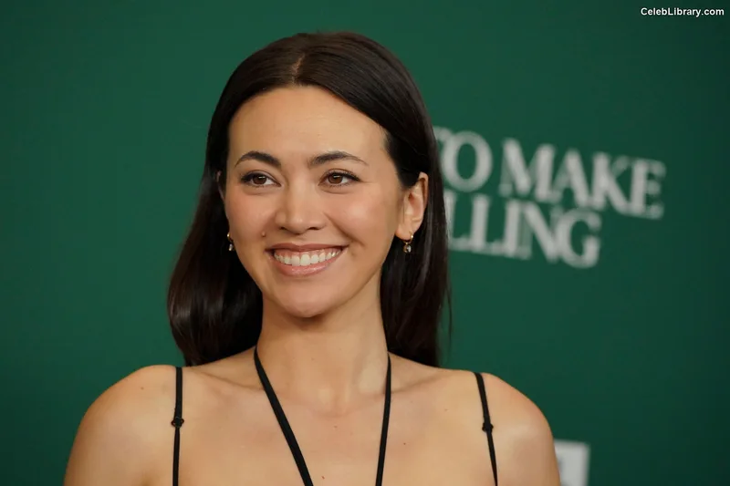 Jessica Yu Li Henwick photo 9 of 375