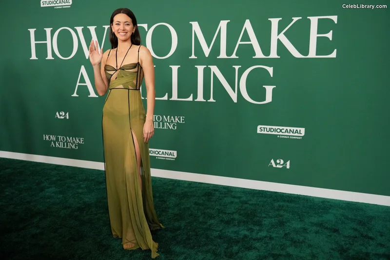 Jessica Yu Li Henwick photo 15 of 375