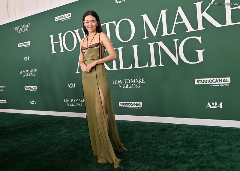Jessica Yu Li Henwick photo 23 of 375