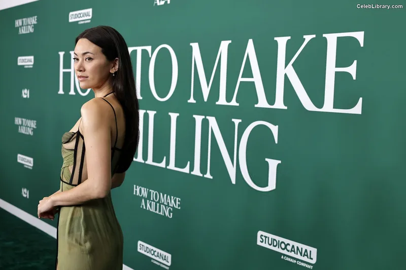 Jessica Yu Li Henwick photo 2 of 375