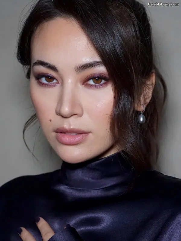 Jessica Yu Li Henwick photo 10 of 375