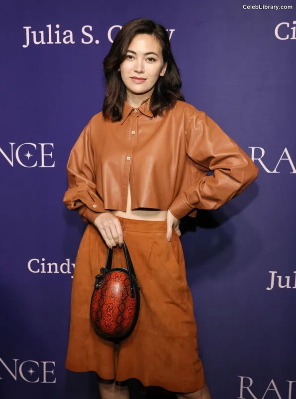 Jessica Yu Li Henwick photo 11 of 375