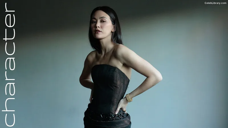 Jessica Yu Li Henwick photo 13 of 375