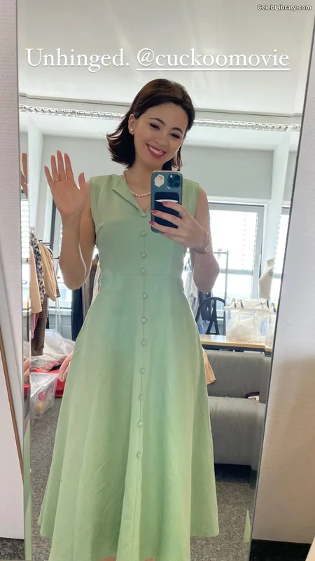 Jessica Yu Li Henwick photo 12 of 375