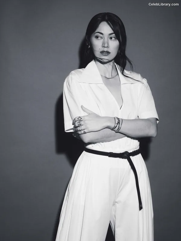 Jessica Yu Li Henwick photo 1 of 375