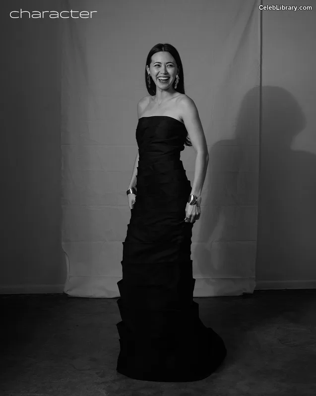 Jessica Yu Li Henwick photo 7 of 375